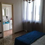 L.t. Schneider Bed & Breakfast