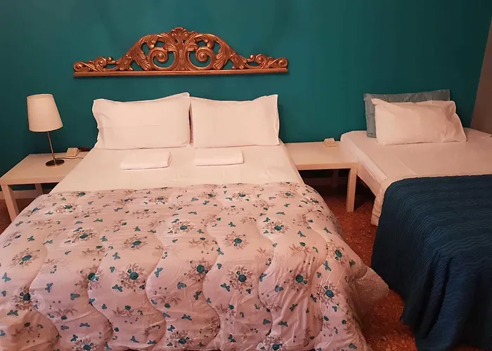 L.t. Schneider Bed & Breakfast