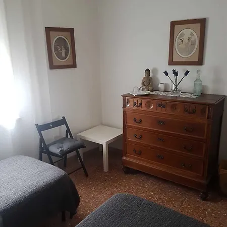 L.t. Schneider Alojamento de Acomodação e Pequeno-almoço 3*