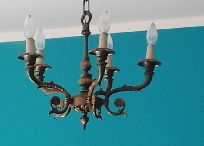 B&B L.t. Schneider 볼로냐